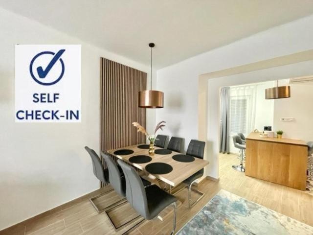 Home R52-4 #Freeparking Budapeszt Zewnętrze zdjęcie
